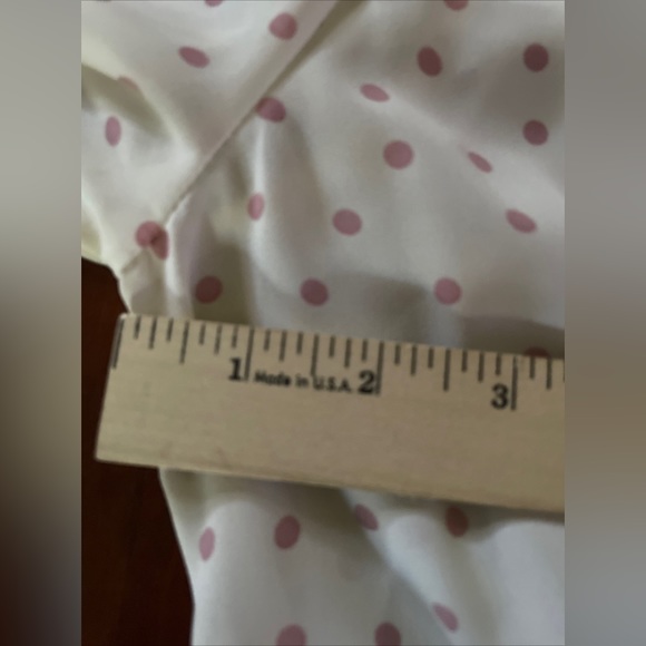 Almost Famous Large V Neck Blouse Top - Picture 10 of 13